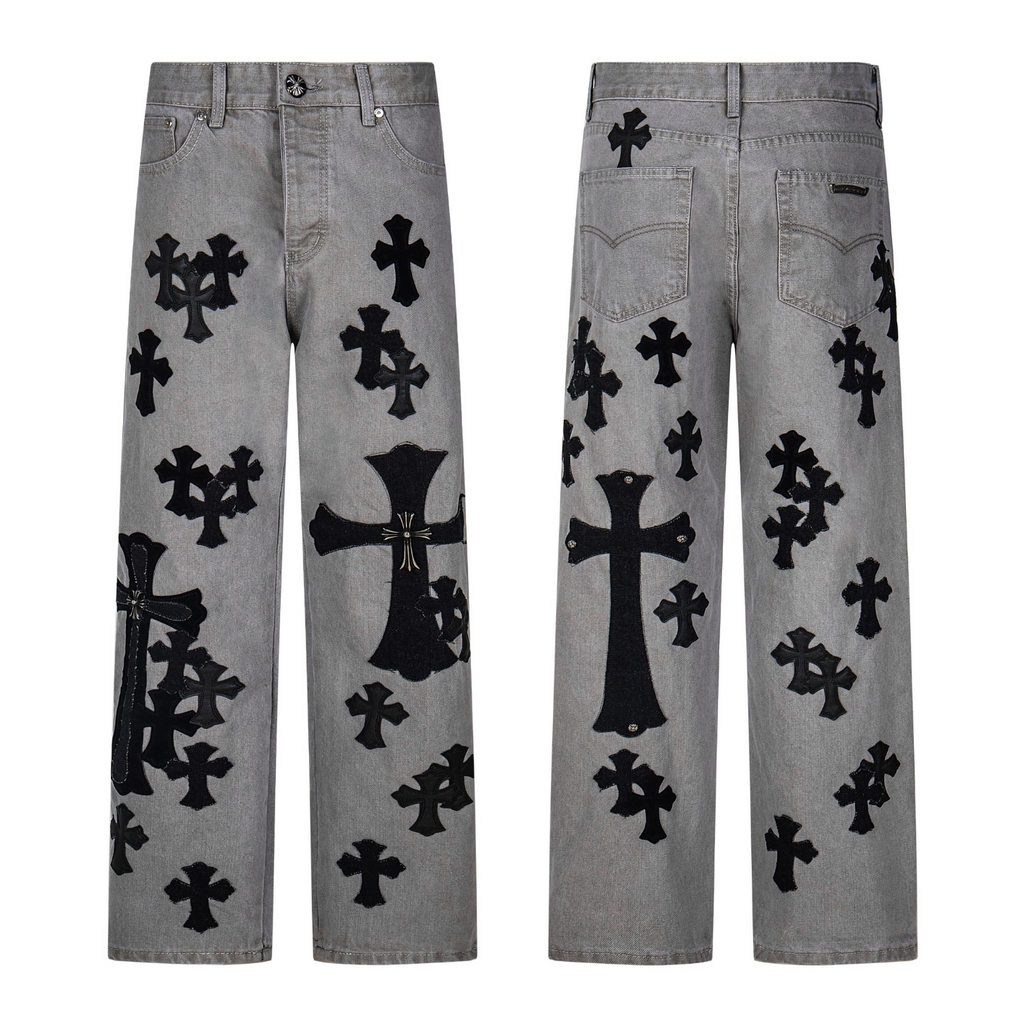 Denim gris con detalles de cruces negras