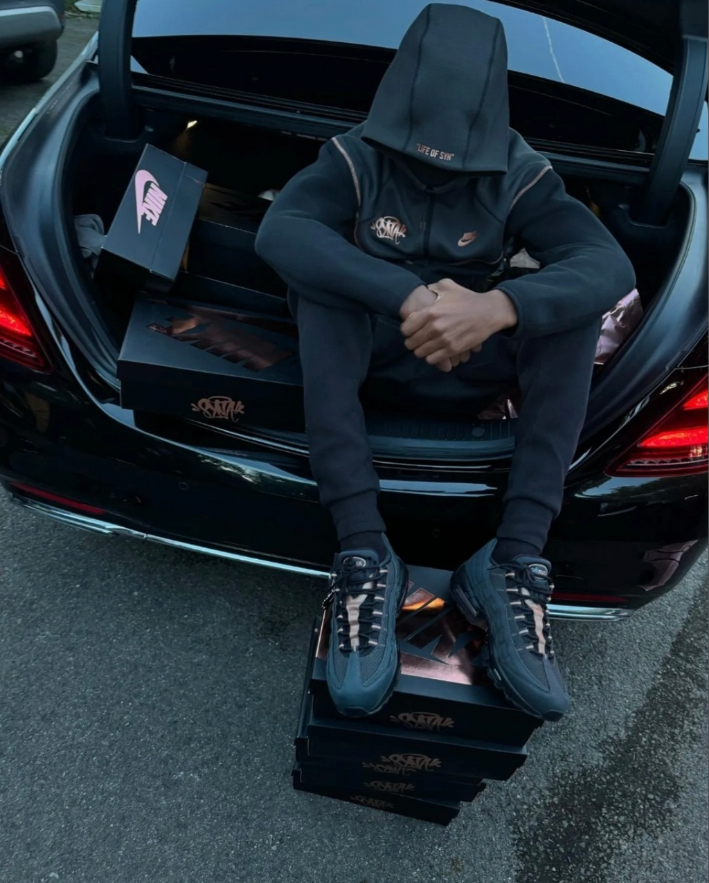 Nike x Syna Tech Fleece